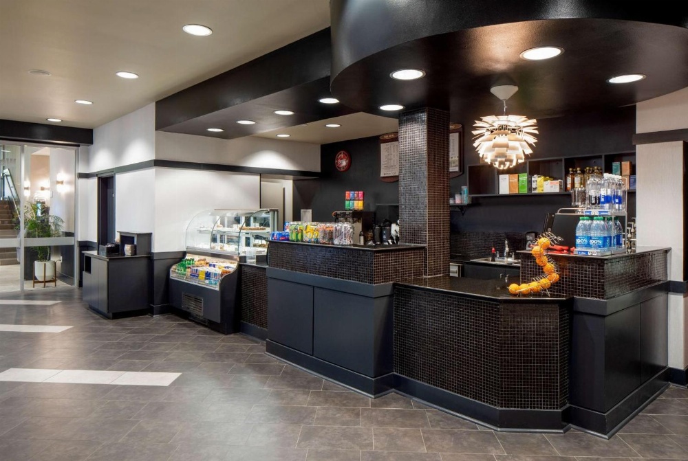 Hilton Shreveport Main image